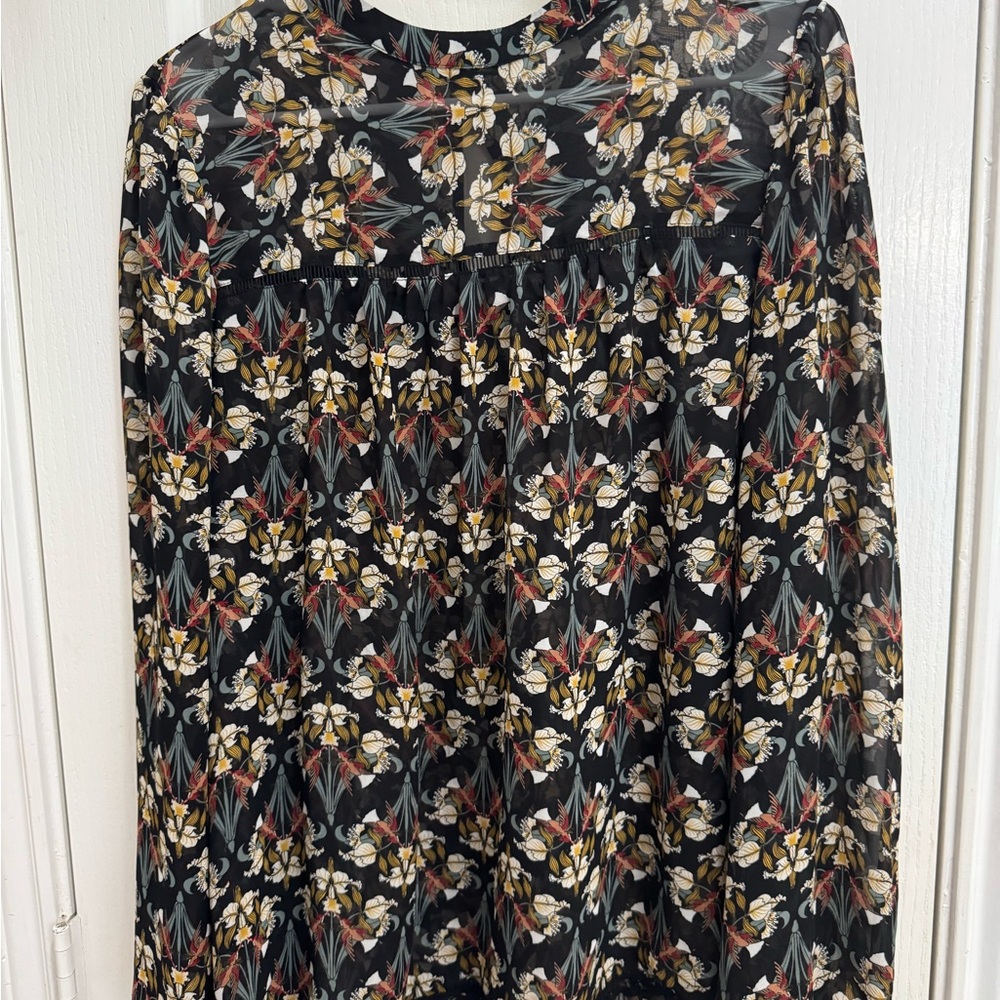 Max Studio Black Floral Blouse